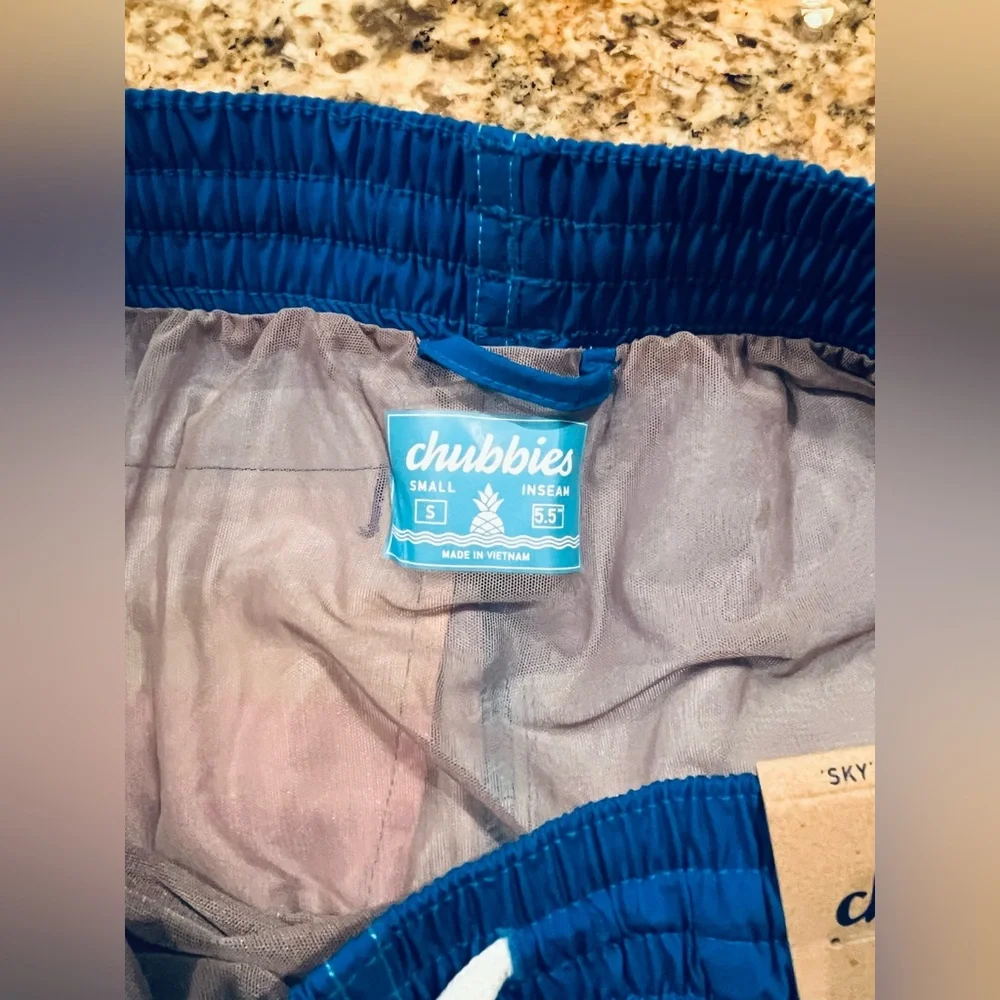 NWT Chubbies The Newports Classic 5.5” Swim Trunk